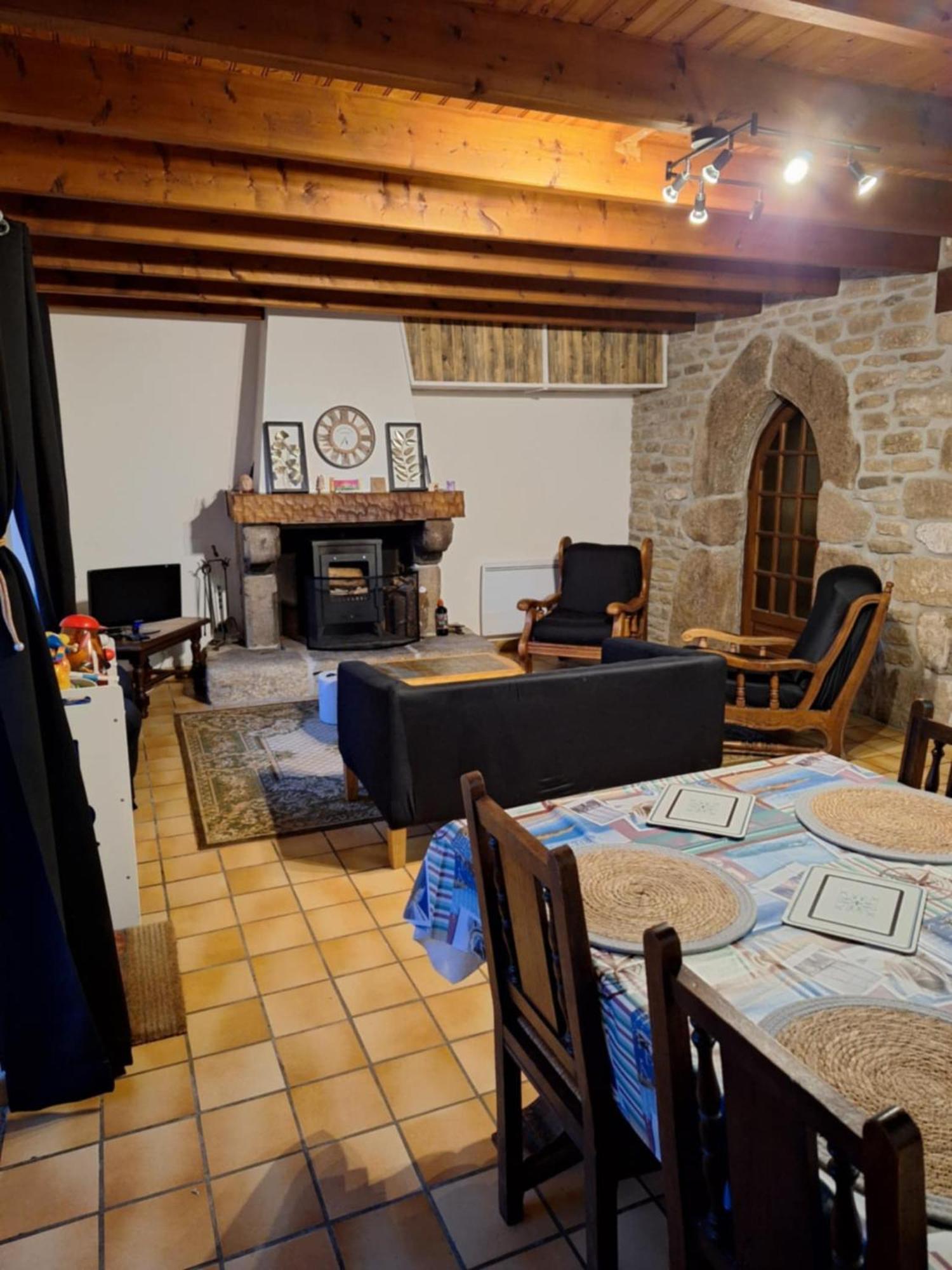 Le Gite Des Korrigans La Feuillee Buitenkant foto